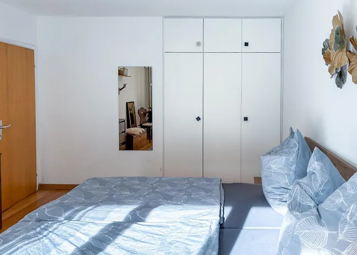 Grosse Mitten In Am Sankt Moritz