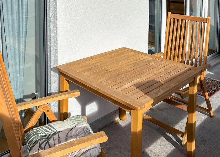 Apartment Grosse Mitten In Am St. Moritz